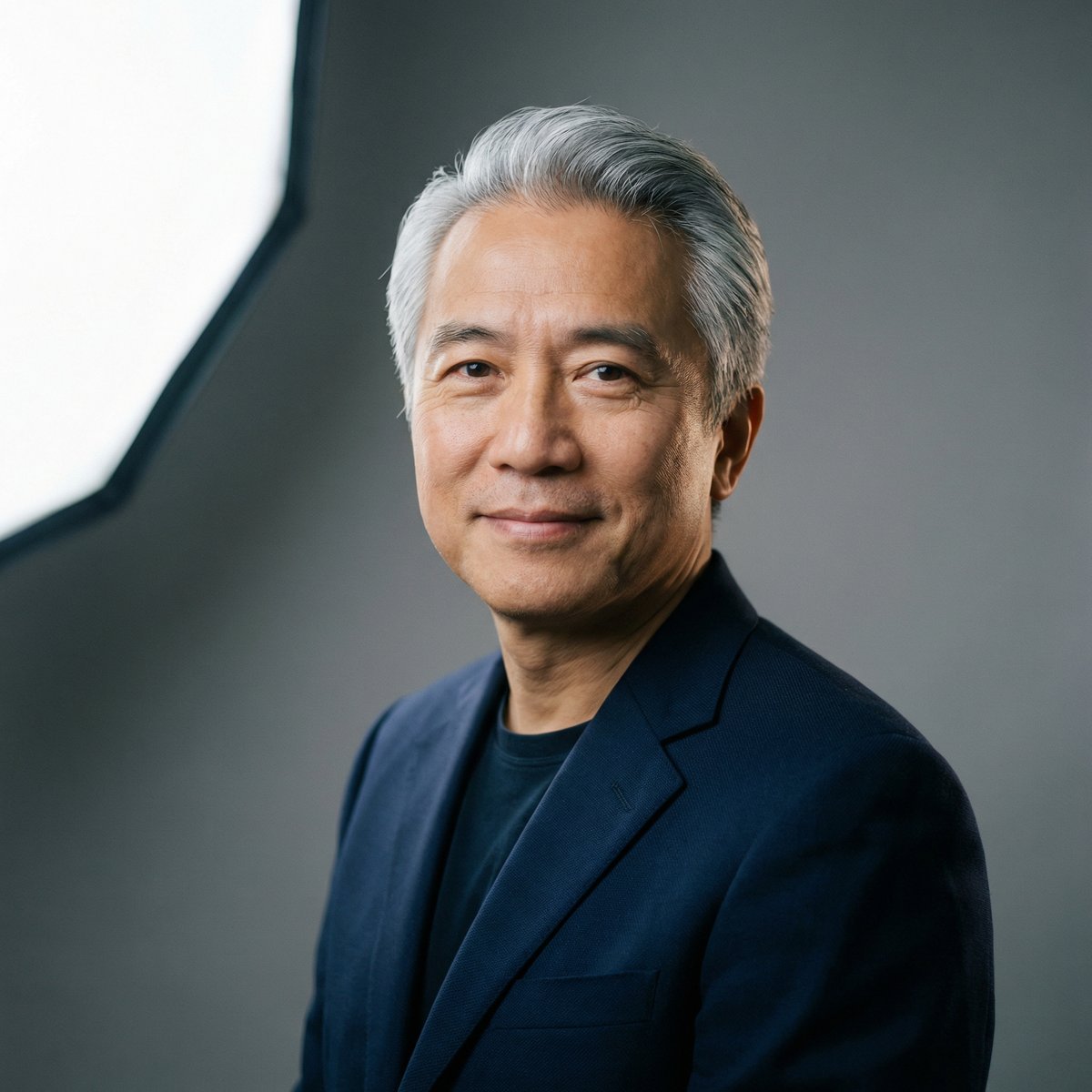 海角网制片总监张鸿儒